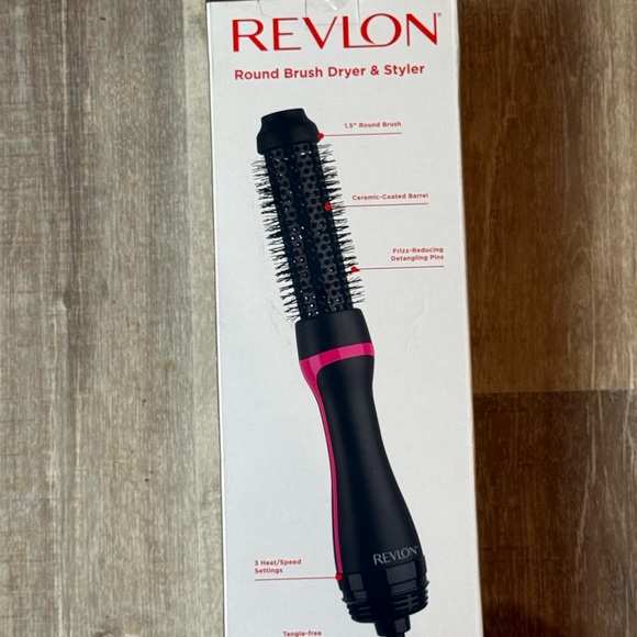 New Revlon One-Step Root Booster - Picture 2 of 2